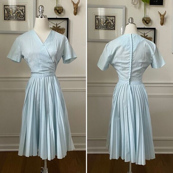 Vintage Dresses & Skirts - Vintage 50s Light Blue Everyday Dress Pleat Skirt XS